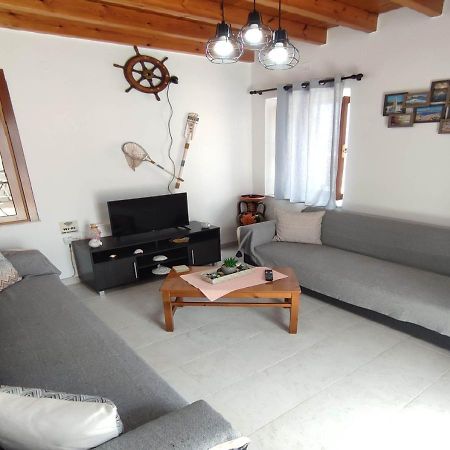 Symi Breeze Villa Zewnętrze zdjęcie