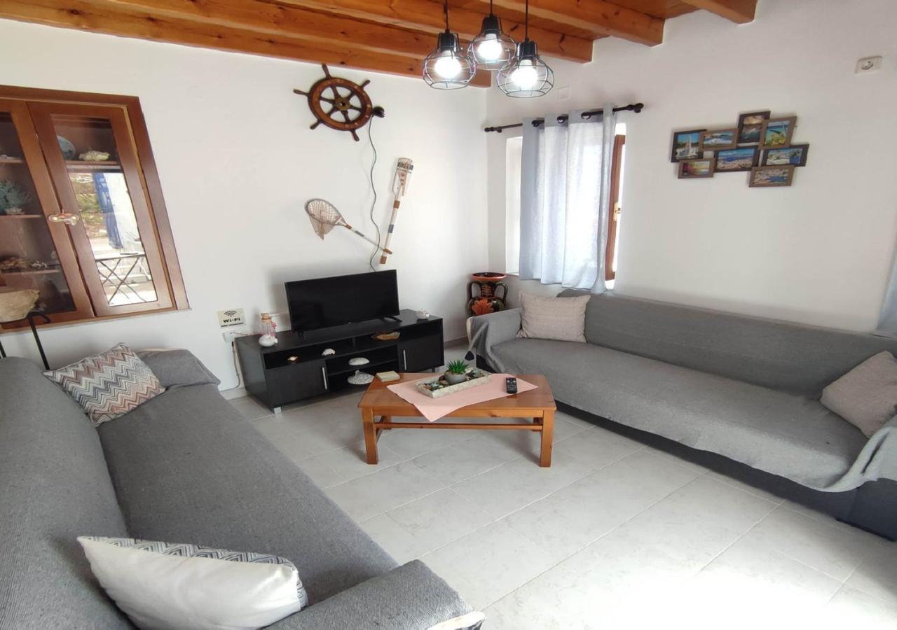 Symi Breeze Villa Zewnętrze zdjęcie